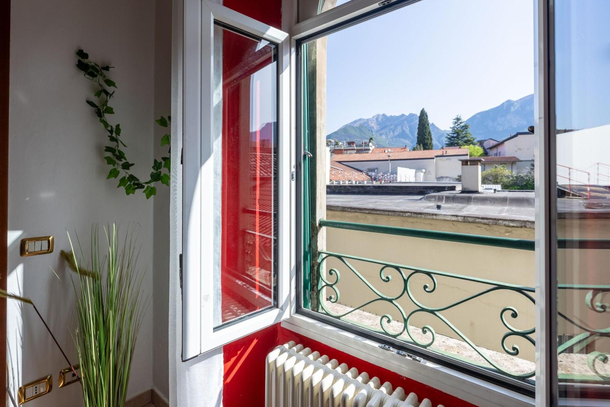 San Giacomo 4 Apartment Lecco Exterior photo